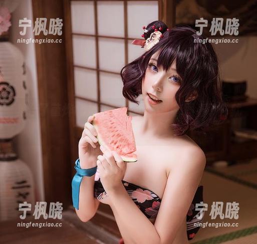 集合了菌烨tako的秘书风范，套图看了你就没法停下！