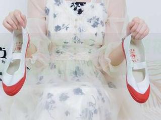 袜啵啵 – 甜甜圈翻车现场：校服花絮背后你没见过的腼腆，高清记录