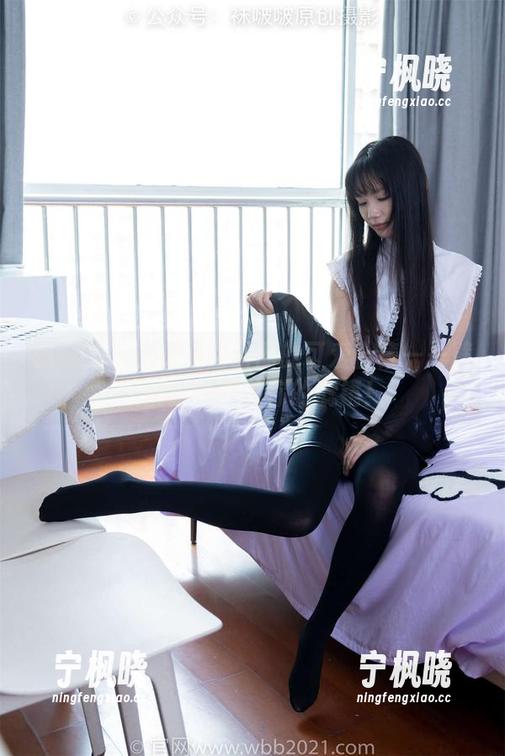 袜啵啵 - 这里是甜甜圈的可爱合集——壁纸能狠狠打脸你的滤镜！