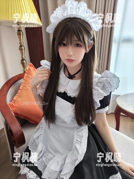 怎样把‘美腿’四个字写进定制图集？迷之呆梨来解锁！