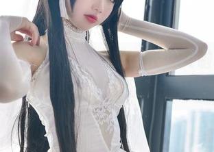 看，雪琪SAMA又变成毛衣少女啦！要不要来点原图加个狂欢气氛？